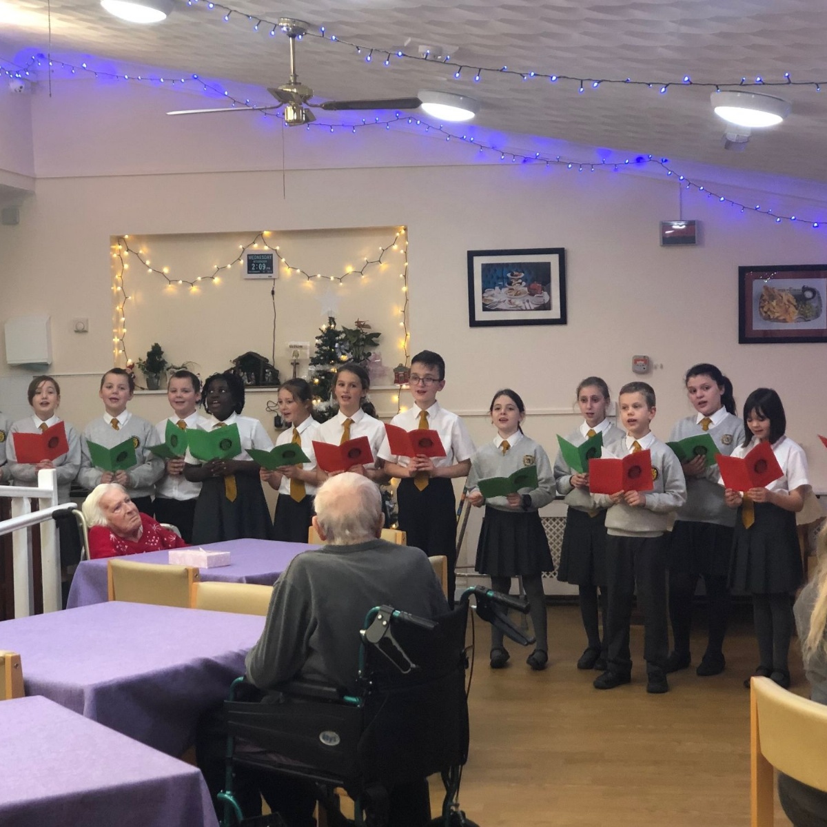 St John Rigby Catholic Primary School Year 5 Visit Salvete Care Home